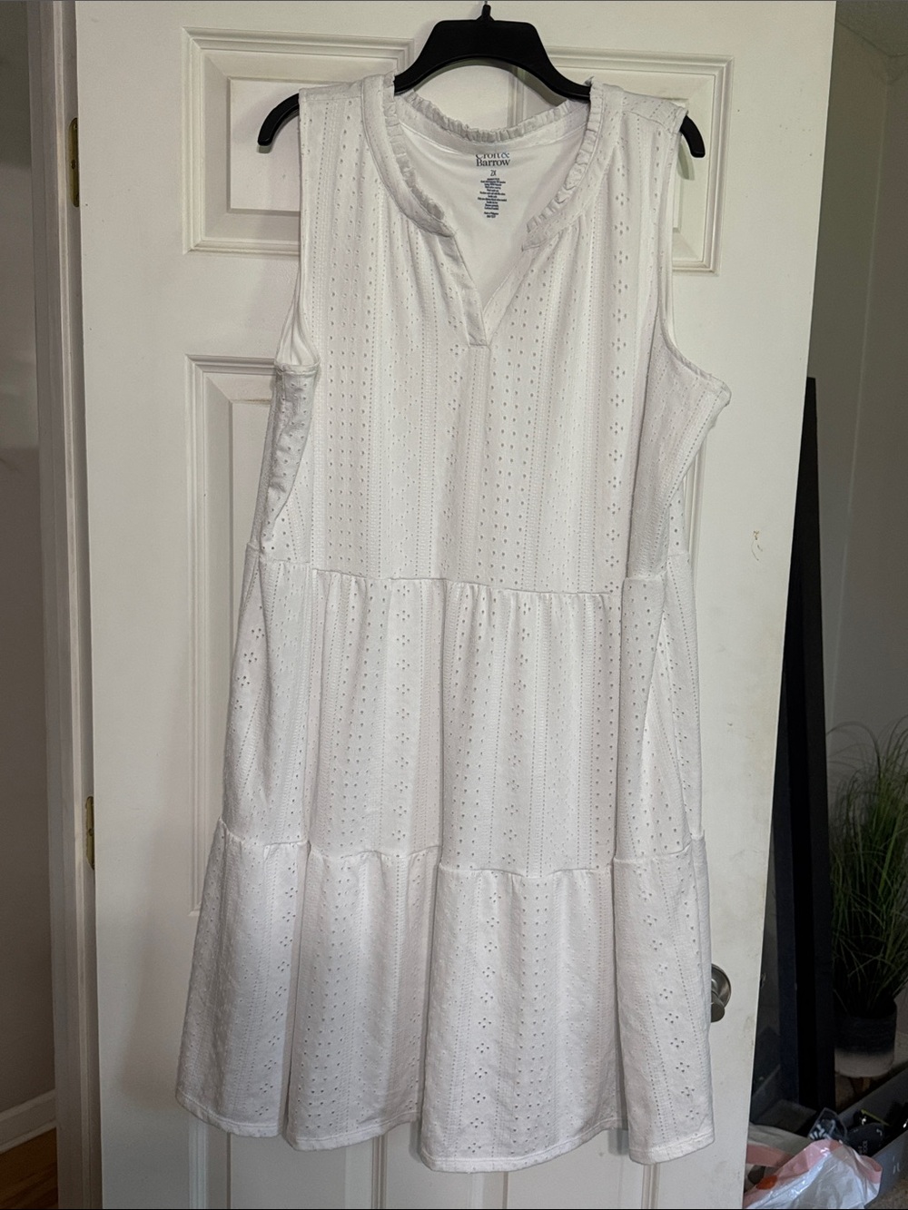 Croft & Barrow White Sleeveless Eyelet Tiered Swimsuit Cover Dress